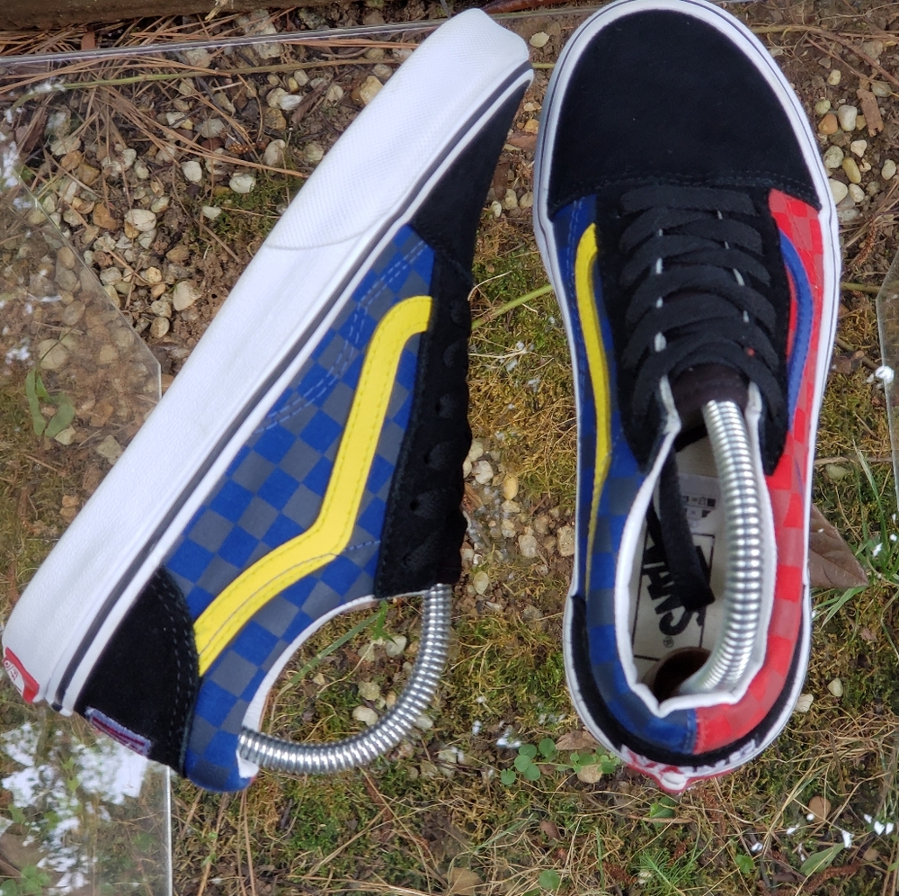 Vans Old Skool Rally Low Top Lace Up Sneakers  Size 3 (Little kids) Like New!